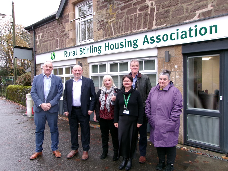 housing-minister-makes-visit-to-rural-stirling-housing-association